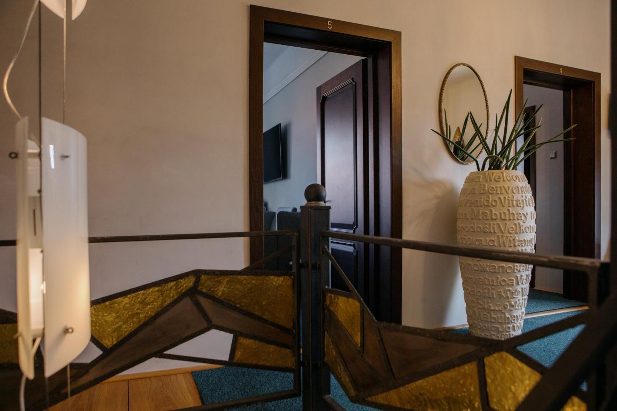 Excelsior Inn Turda Ngoại thất bức ảnh