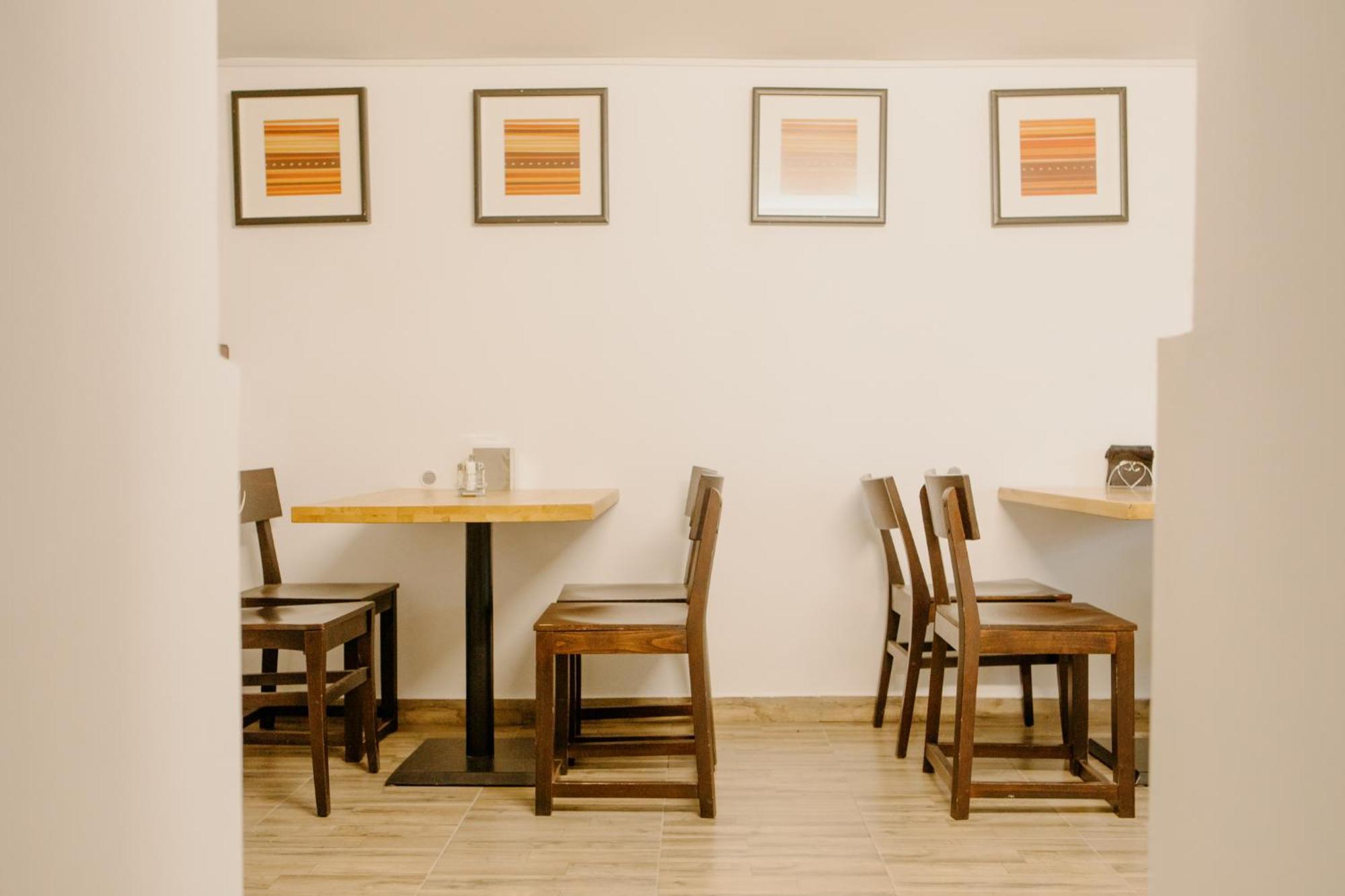 Excelsior Inn Turda Ngoại thất bức ảnh