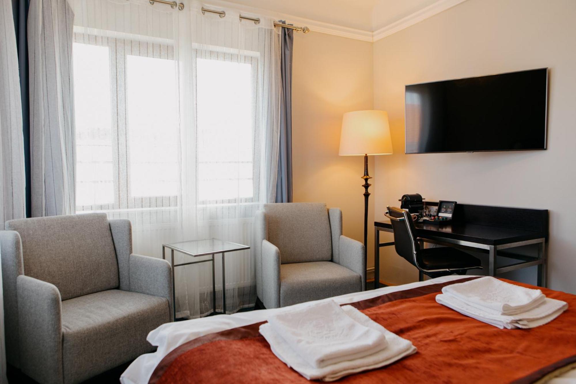 Excelsior Inn Turda Ngoại thất bức ảnh