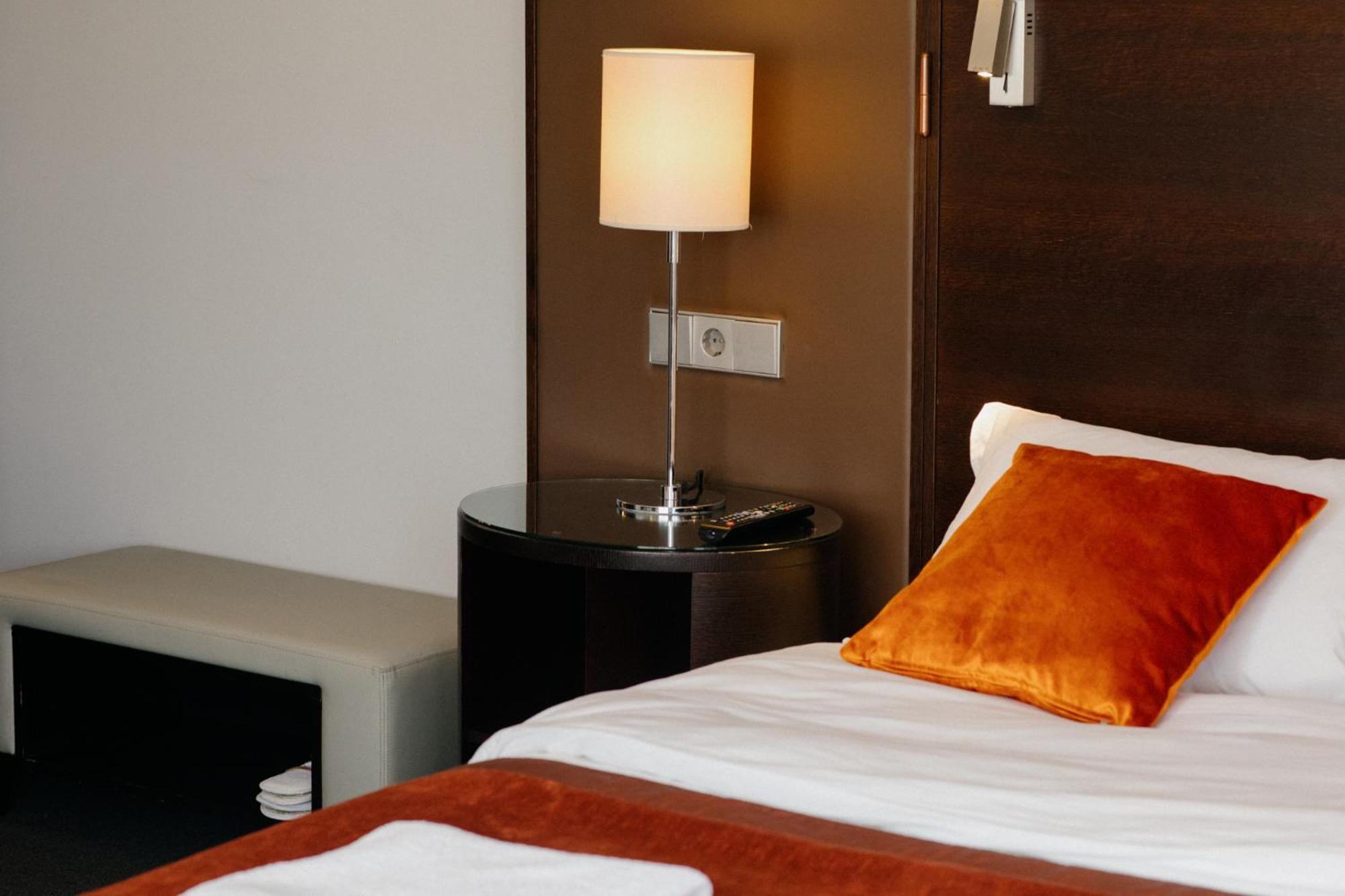 Excelsior Inn Turda Ngoại thất bức ảnh