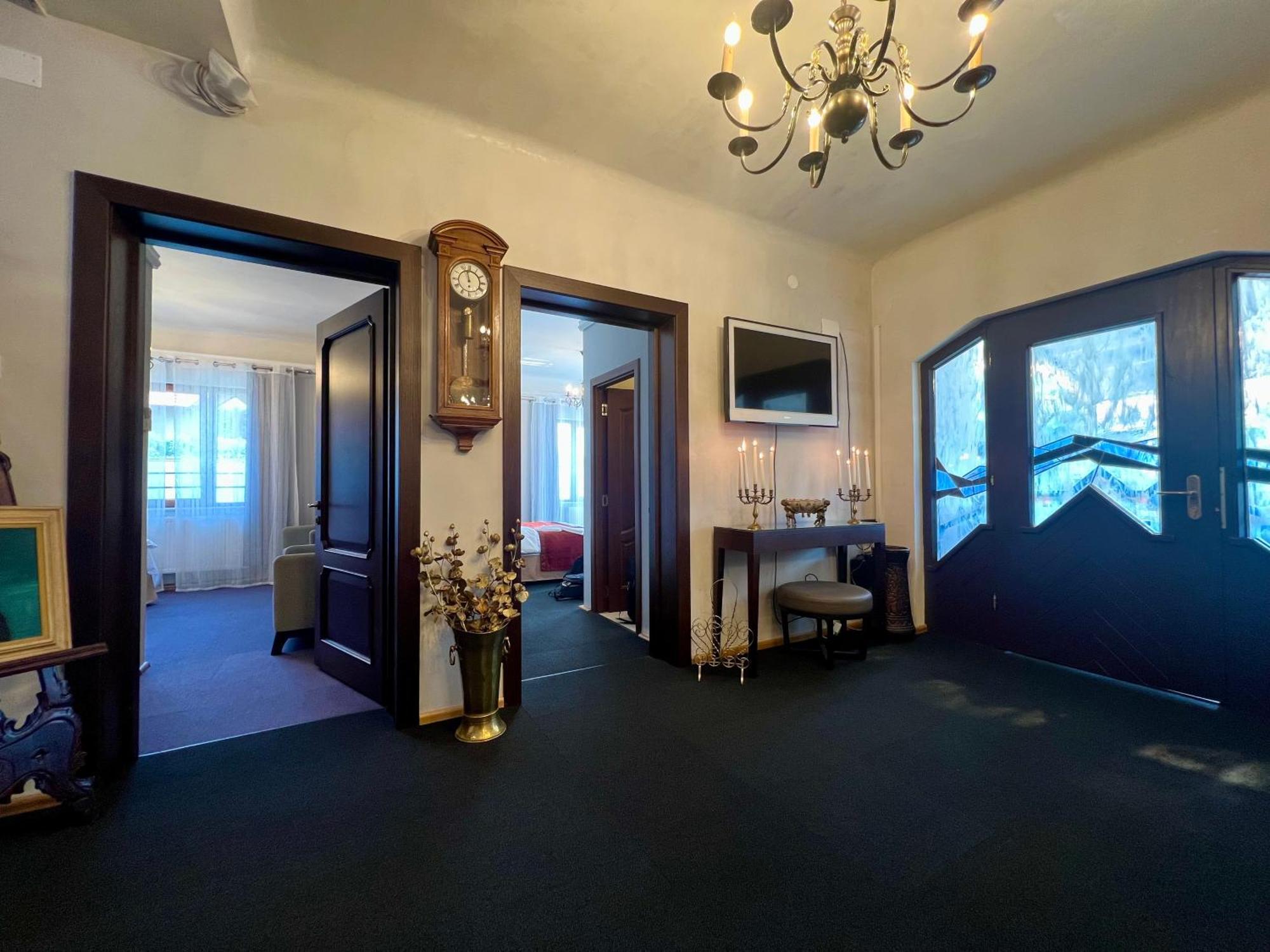 Excelsior Inn Turda Ngoại thất bức ảnh